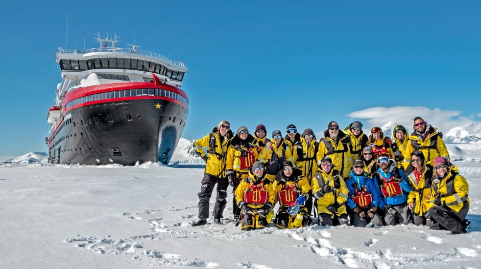Arctic cruise group